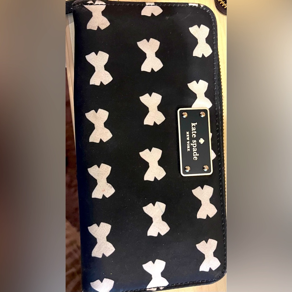 Kate spade wallet